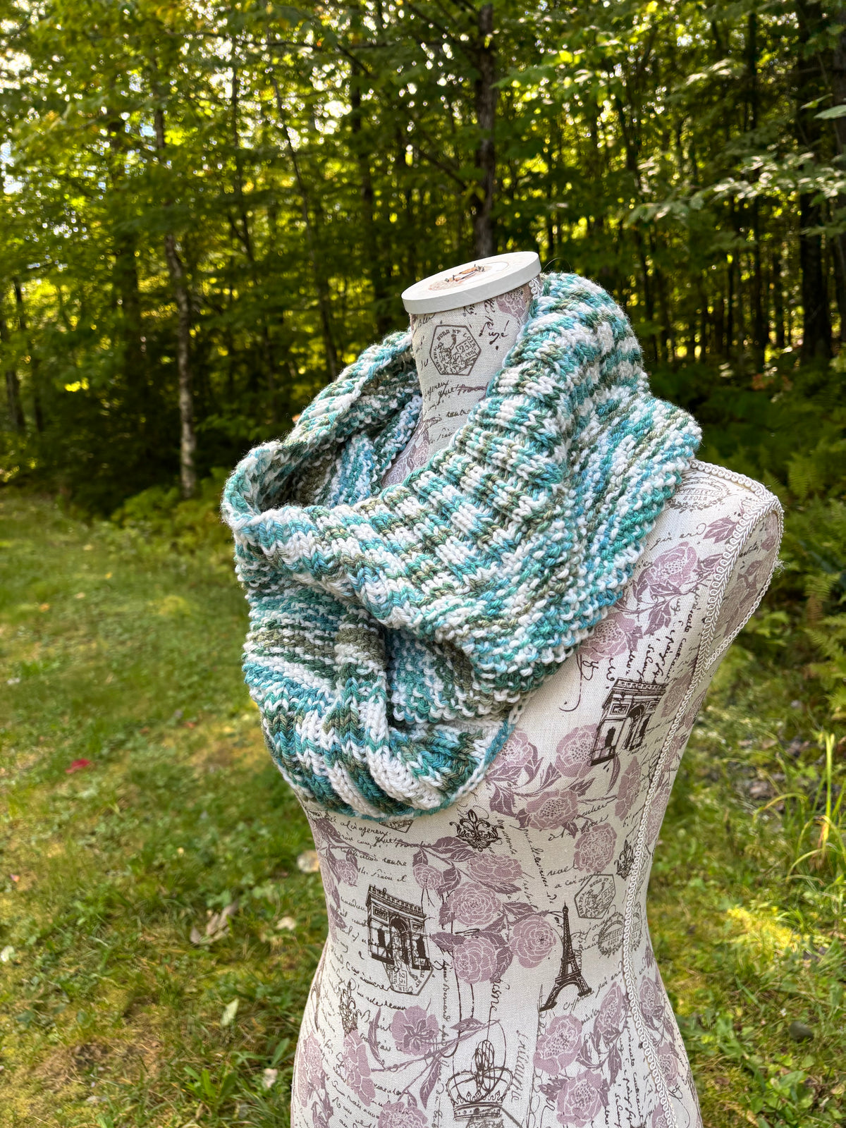 Knit Cowl Greens