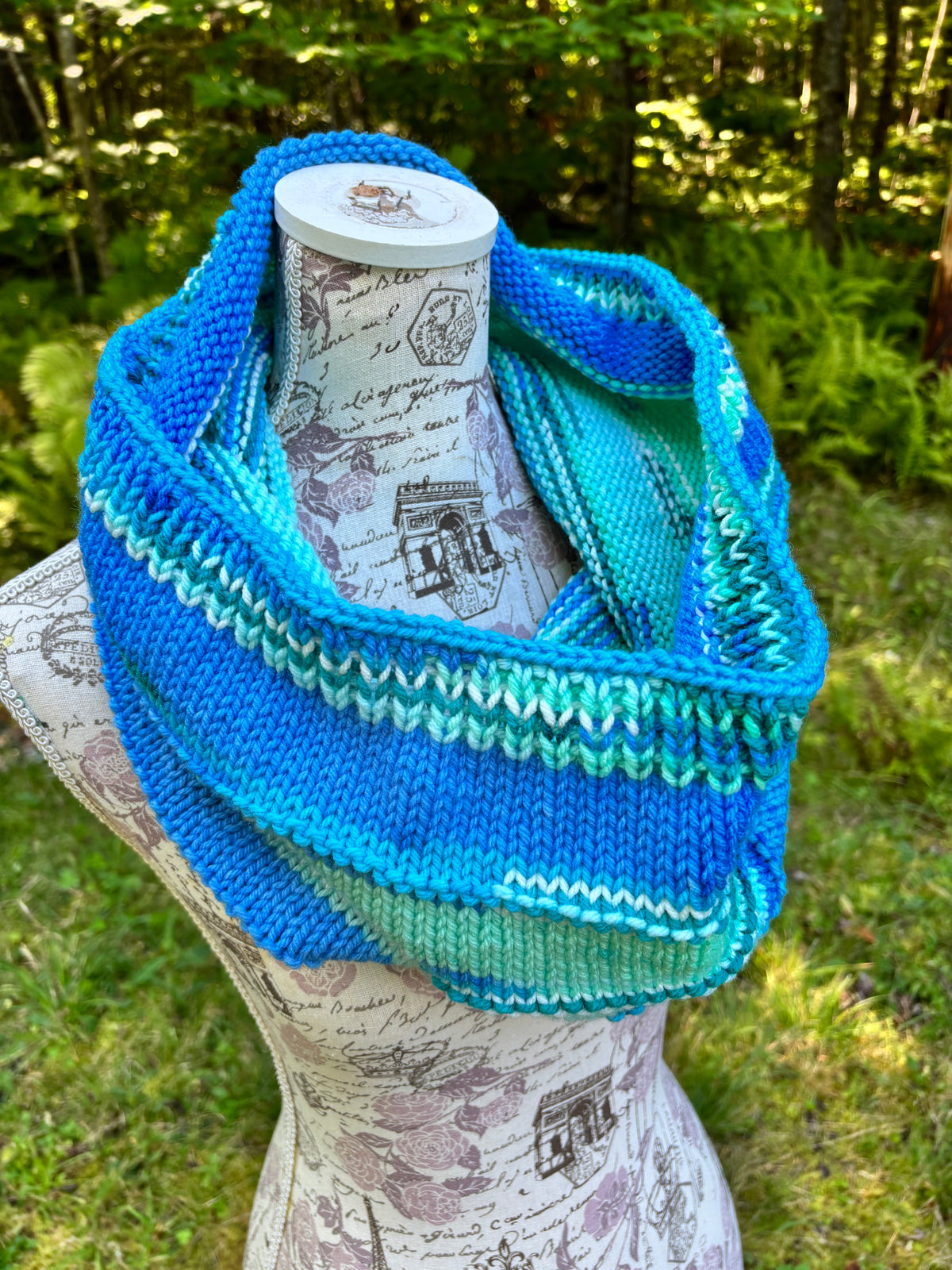 Knit Cowl Blue Ocean