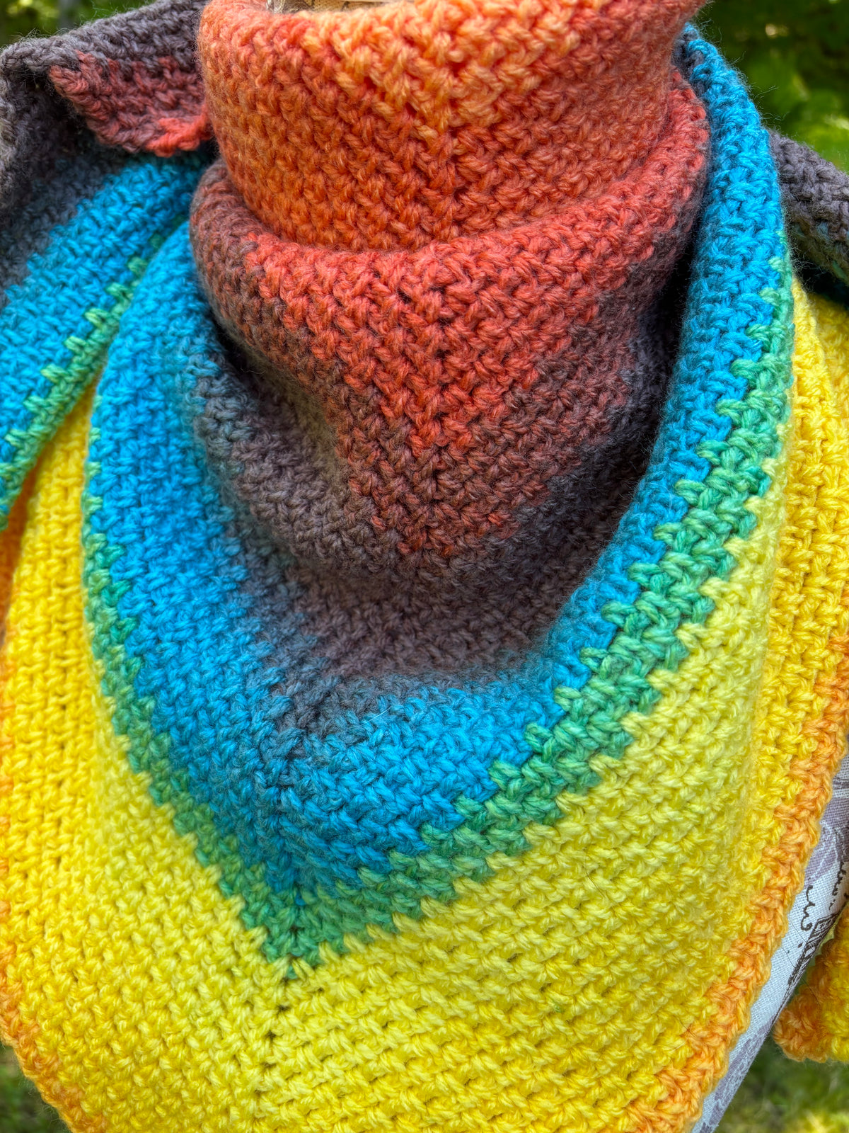 Moss Stitch Triangle Scarf Thunderbird