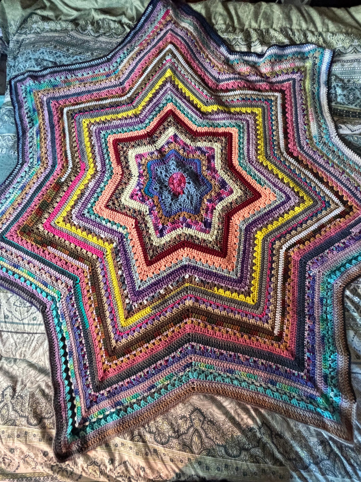 Scrappy Seven Point Star Blanket