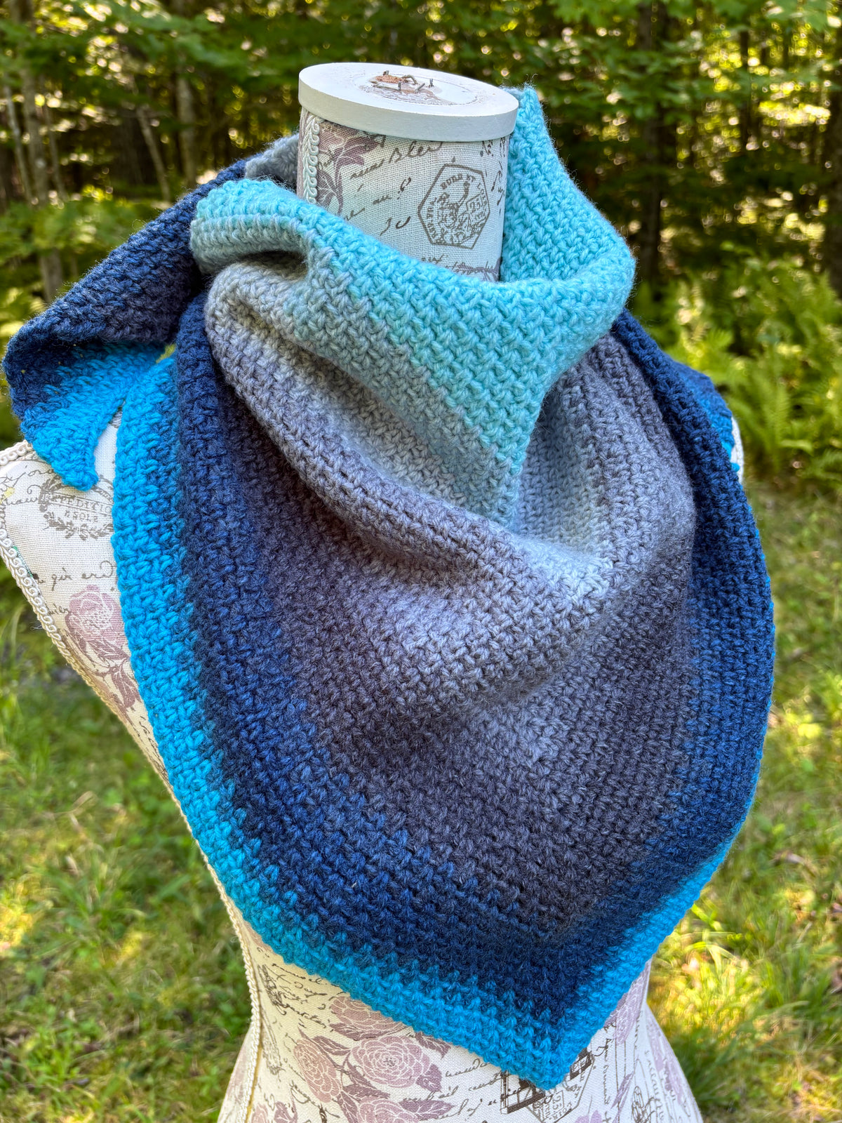 Moss Stitch Triangle Scarf Mermaid