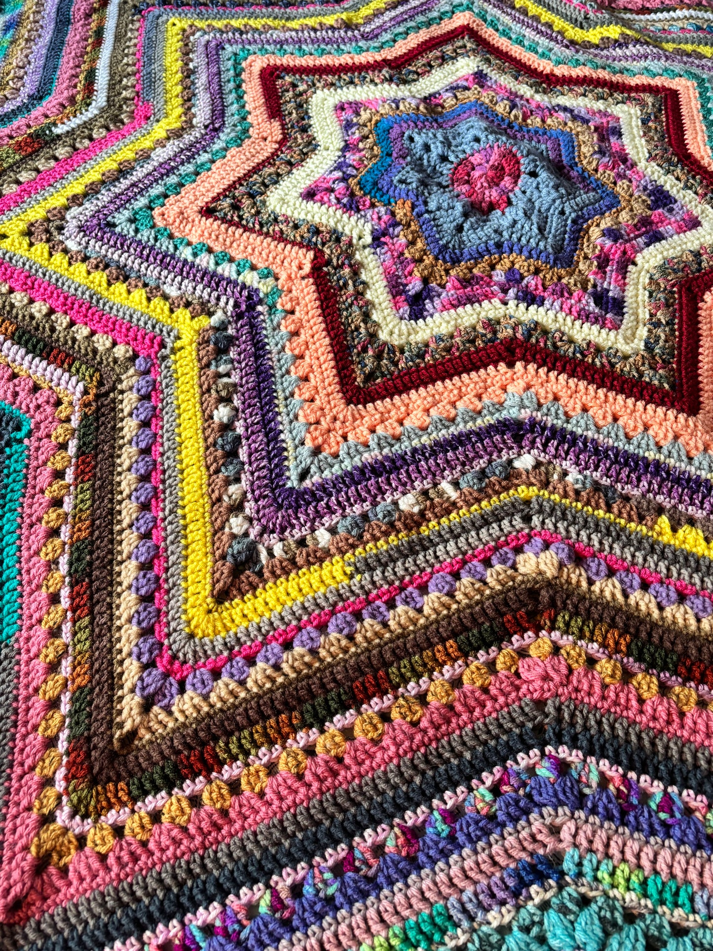 Scrappy Seven Point Star Blanket