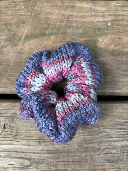 Knit Scrunchie Plums