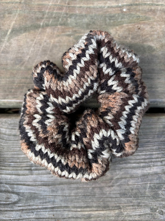 Knit Scrunchie Brown Ombre
