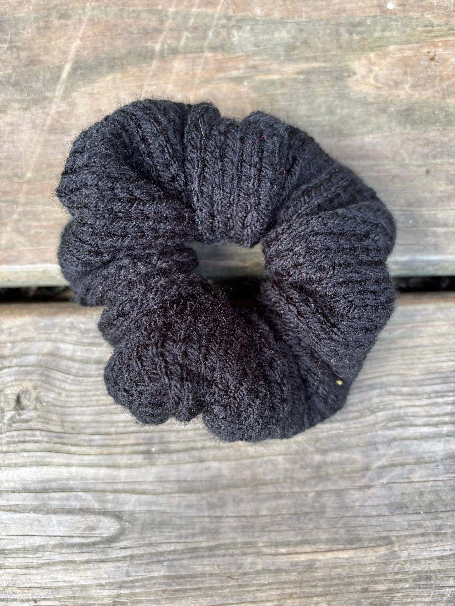 Knit Scrunchie Black